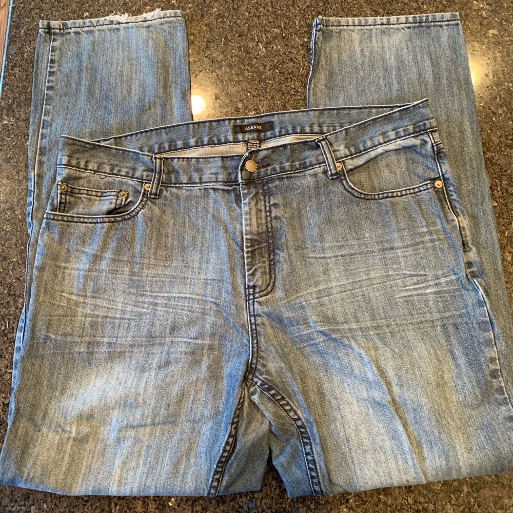 Men’s Alfani Jeans Size 38x32